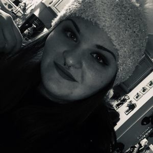 Meet your Posher, Kaylie